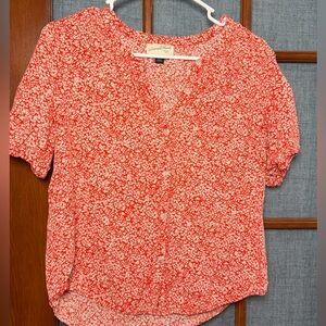 Universal Thread Red and White Floral Blouse